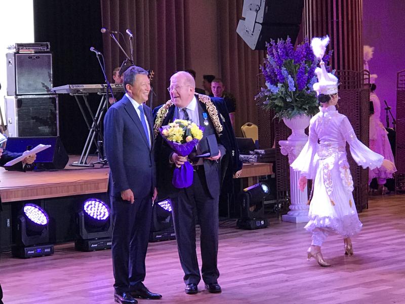 Matt Sagers awarded Hero of Kazakhstan medal