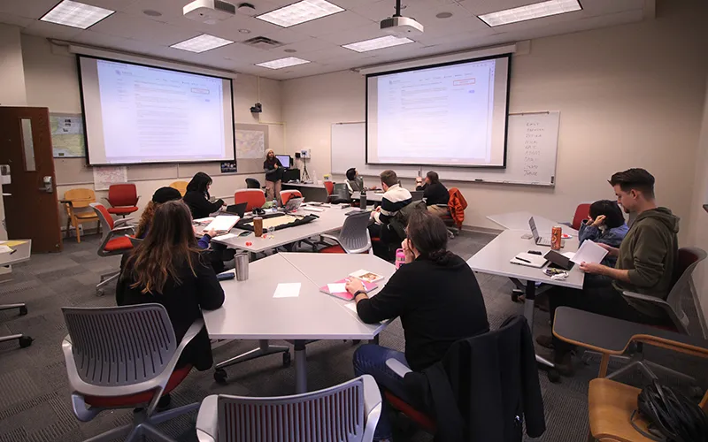 Students in GEOG7701 in Derby Hall 1116